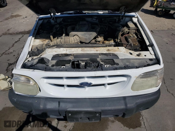 2001 Ford Explorer XLS with VIN 1FMZU72E41ZA70266, listed as a Copart auction lot 43534985 with Not provided miles and Non repairable. Bid and sale history available at DreamBid. Image 12.