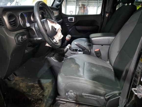2019 Jeep Wrangler Unlimited Sport Altitude with VIN 1C4HJXDG7KW511592, listed as a Copart auction lot 45100125 with 53,669 mi miles and Salvage title. Bid and sale history available at DreamBid. Image 7.