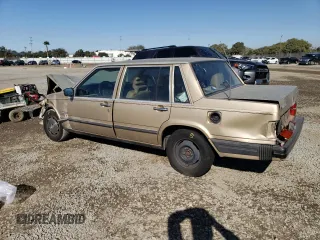 1988 Volvo 740 with VIN YV1FX8849J2284577, listed as a Copart auction lot 86113524 with 199,153 mi miles and Salvage Title. Bid and sale history available at carsss.com. Image 2.