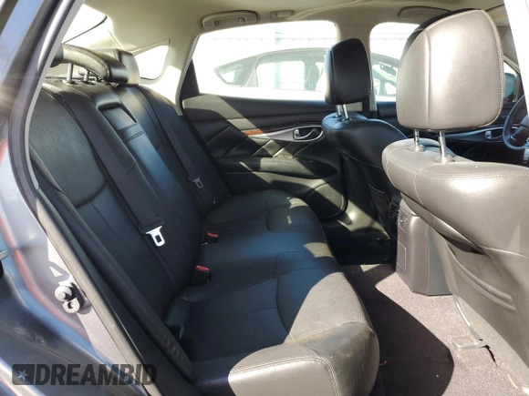 2018 Infiniti Q70 Luxe with VIN JN1BY1AR3JM220301, listed as a Copart auction lot 79569884 with 84,339 mi miles and Salvage title. Bid and sale history available at DreamBid. Image 10.