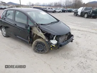2020 Honda Fit LX with VIN 3HGGK5H47LM721092, listed as a IAAI auction lot 41749164 with 38,794 mi miles. Bid and sale history available at carsss.com. Image 1.
