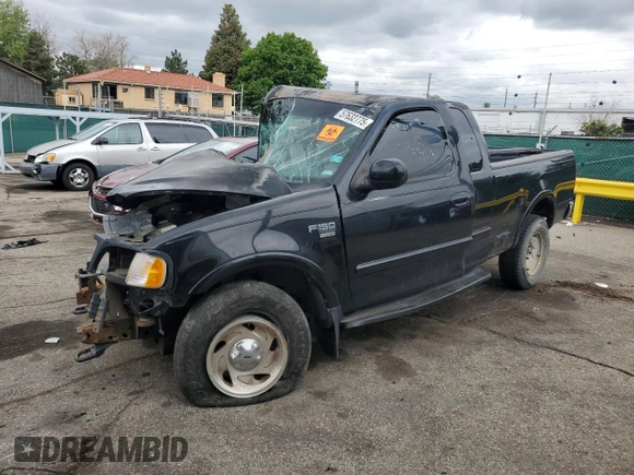 2000 Ford F-150 XL with VIN 1FTRX18L5YKA20333, listed as a Copart auction lot 57632775 with Not provided miles and Non repairable. Bid and sale history available at DreamBid. Image 1.