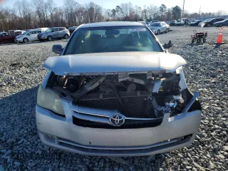2006 Toyota Avalon XL with VIN 4T1BK36B36U163963, listed as a Copart auction lot 47344755 with 285,585 mi miles and Salvage Title. Bid and sale history available at DreamBid. Image 5.