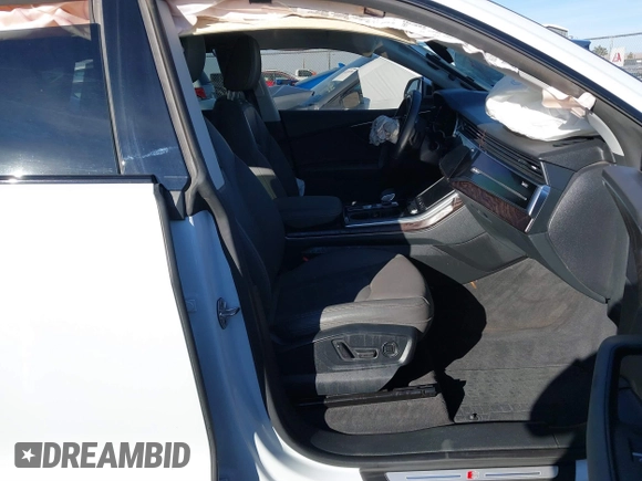 2021 Audi Q8 Premium Plus z VIN WA1EVAF12MD032227, wystawiony jako IAAI lot #41193948 z przebiegiem Nie podano mil oraz . Historia ofert i sprzedaży dostępna na DreamBid. Obrazek 5.