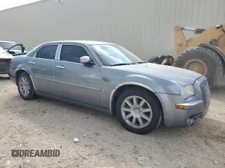 2007 Chrysler 300 C with VIN 2C3KA63H17H872014, listed as a Copart auction lot 58895934 with 99,202 mi miles and Salvage Title. Bid and sale history available at carsss.com. Image 4.