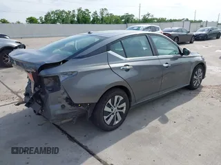 2020 Nissan Altima S z VIN 1N4BL4BV6LC152020, wystawiony jako IAAI lot #42099209 z przebiegiem 128 081 mil mil oraz . Historia ofert i sprzedaży dostępna na DreamBid. Obrazek 4.