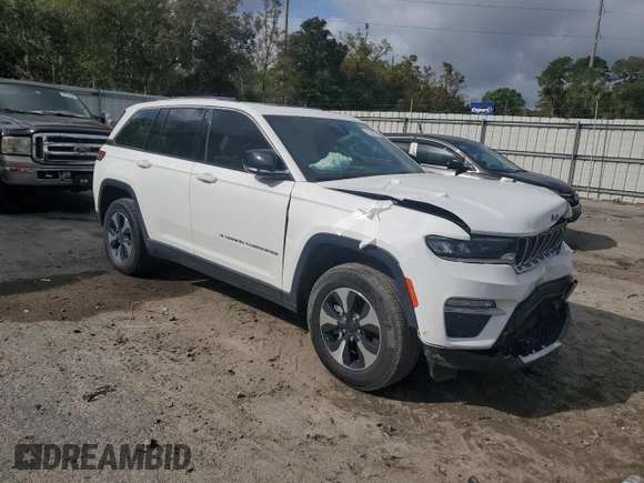 2022 Jeep Grand Cherokee with VIN 1C4RJYB65N8749633, listed as a Copart auction lot 51568275 with 27,913 mi miles and Salvage title. Bid and sale history available at DreamBid. Image 4.