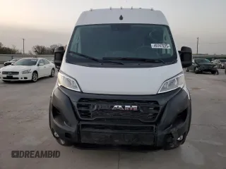 2024 Ram ProMaster Cargo Tradesman with VIN 3C6LRVDG7RE132725, listed as a Copart auction lot 49747225 with 2,020 mi miles and Salvage Title. Bid and sale history available at DreamBid. Image 5.
