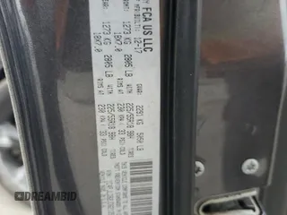 2018 Jeep Cherokee Limited z VIN 1C4PJLDB2JD621355, wystawiony jako Copart lot #88645085 z przebiegiem 135 787 mil mil oraz Szkoda całkowita • Salvage title. Historia ofert i sprzedaży dostępna na DreamBid. Obrazek 14.