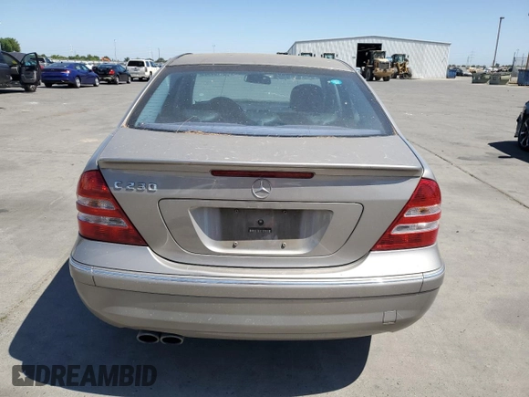 2007 Mercedes-Benz C 230 Sport z VIN WDBRF52H17F893114, wystawiony jako Copart lot #61109905 z przebiegiem 190 956 mil mil oraz Szkoda całkowita • Salvage title. Historia ofert i sprzedaży dostępna na DreamBid. Obrazek 6.