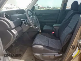 2012 Scion xB z VIN JTLZE4FE3CJ016375, wystawiony jako Copart lot #56891175 z przebiegiem 150 731 mil mil oraz Szkody całkowita. Historia ofert i sprzedaży dostępna na DreamBid. Obrazek 7.