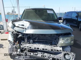 2006 Land Rover Range Rover Sport HSE with VIN SALSF25466A929765, listed as a IAAI auction lot 42204273 with 149,753 mi miles and . Bid and sale history available at DreamBid. Image 13.