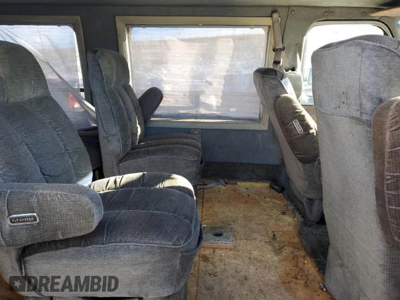 1988 Ford Econoline Cargo with VIN 1FDEE14H0JHC01117, listed as a Copart auction lot 84187634 with 74,931 mi miles and Clean Title. Bid and sale history available at DreamBid. Image 11.