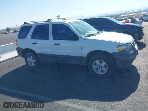 2006 Ford Escape XLS with VIN 1FMYU02Z46KA72637, listed as a IAAI auction lot 42336034 with 199,382 mi miles and . Bid and sale history available at DreamBid. Image 6.