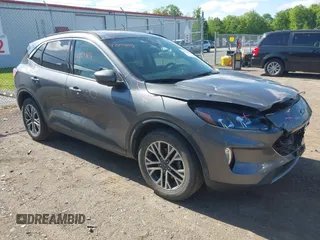 2021 Ford Escape SEL z VIN 1FMCU9H66MUA64813, wystawiony jako IAAI lot #42295614 z przebiegiem 75 002 mil mil oraz . Historia ofert i sprzedaży dostępna na DreamBid. Obrazek 1.