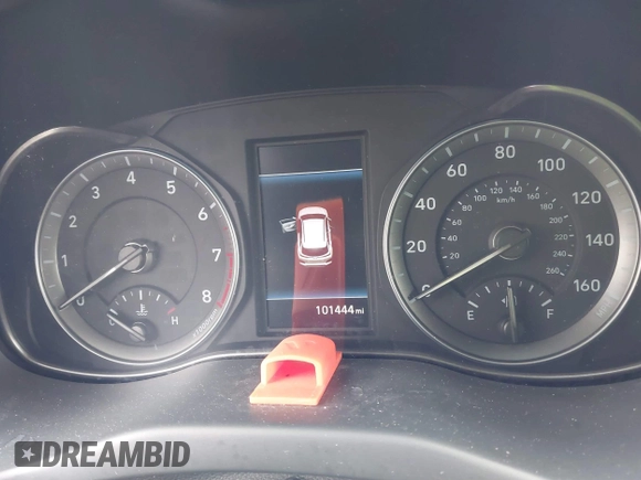 2020 Hyundai Kona Ultimate with VIN KM8K53A55LU549563, listed as a IAAI auction lot 41714066 with 101,444 mi miles. Bid and sale history available at carsss.com. Image 7.