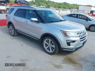 2018 Ford Explorer Limited z VIN 1FM5K7F86JGC70800, wystawiony jako IAAI lot #42357964 z przebiegiem 129 654 mil mil oraz . Historia ofert i sprzedaży dostępna na DreamBid. Obrazek 1.
