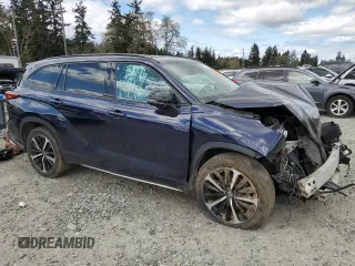 2021 Toyota Highlander XSE z VIN 5TDLZRBH4MS113995, wystawiony jako Copart lot #53573835 z przebiegiem Nie podano mil oraz Szkoda całkowita • Salvage title. Historia ofert i sprzedaży dostępna na DreamBid. Obrazek 4.