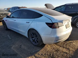 2022 Tesla Model 3 with VIN 5YJ3E1EAXNF110441, listed as a Copart auction lot 41755465 with 47,870 mi miles and Salvage Title. Bid and sale history available at carsss.com. Image 2.