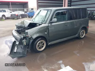2005 Scion xB z VIN JTLKT324454003196, wystawiony jako IAAI lot #41627123 z przebiegiem 173 851 mil mil oraz . Historia ofert i sprzedaży dostępna na DreamBid. Obrazek 2.
