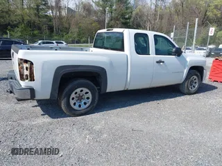 2007 Chevrolet Silverado 1500 1LT with VIN 2GCEK19J771629917, listed as a IAAI auction lot 41999052 with Not Provided miles and . Bid and sale history available at DreamBid. Image 4.