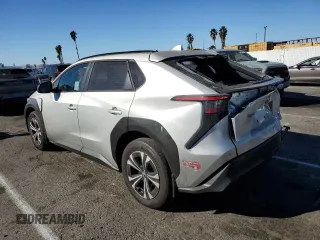 2023 Toyota bZ4X XLE z VIN JTMAAAAA8PA029197, wystawiony jako Copart lot #89393245 z przebiegiem 31 280 mil mil oraz Szkoda całkowita • Salvage title. Historia ofert i sprzedaży dostępna na DreamBid. Obrazek 2.