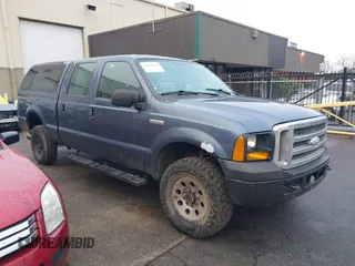 2006 Ford F-250 XL with VIN 1FTSW21506ED52679, listed as a IAAI auction lot 41049443 with 241,969 mi miles and . Bid and sale history available at DreamBid. Image 1.