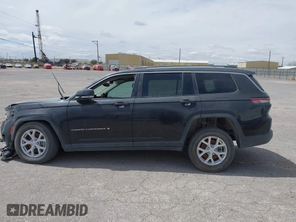 2023 Jeep Grand Cherokee Limited z VIN 1C4RJJBG4P8843652, wystawiony jako IAAI lot #41906826 z przebiegiem 18 006 mil mil oraz . Historia ofert i sprzedaży dostępna na DreamBid. Obrazek 14.