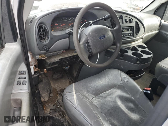2008 Ford Econoline Cargo Commercial with VIN 1FTNE24W38DA02847, listed as a Copart auction lot 43975875 with 189,284 mi miles and Salvage Title. Bid and sale history available at DreamBid. Image 8.