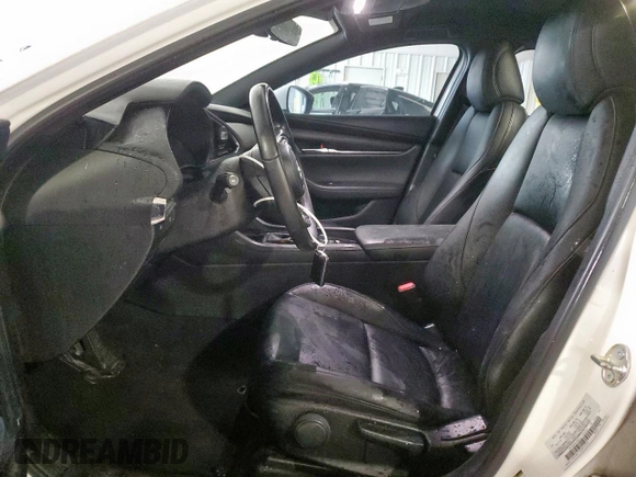 2019 Mazda 3 with VIN JM1BPBJM2K1136404, listed as a Copart auction lot 60378665 with 61,903 mi miles and Salvage title. Bid and sale history available at DreamBid. Image 7.
