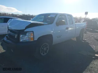 2013 Chevrolet Silverado 1500 Work Truck with VIN 1GCRKPEA1DZ366756, listed as a IAAI auction lot 41196096 with 274,143 mi miles. Bid and sale history available at carsss.com. Image 2.