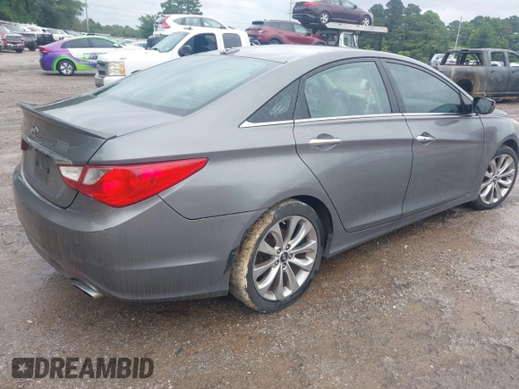 2012 Hyundai Sonata SE z VIN 5NPEC4AC7CH435022, wystawiony jako IAAI lot #42491555 z przebiegiem 176 670 mil mil oraz . Historia ofert i sprzedaży dostępna na DreamBid. Obrazek 4.