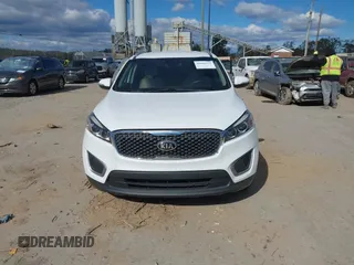 2018 Kia Sorento LX with VIN 5XYPGDA36JG389698, listed as a IAAI auction lot 40463225 with 120,088 mi miles. Bid and sale history available at carsss.com. Image 12.