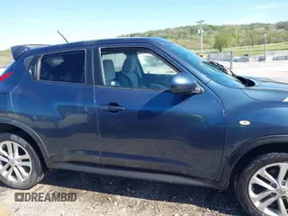2014 Nissan Juke SV with VIN JN8AF5MR7ET353547, listed as a IAAI auction lot 42019926 with Not Provided miles and . Bid and sale history available at carsss.com. Image 13.
