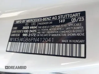 2023 Mercedes-Benz CLA 250 z VIN W1K5J4GB6PN412041, wystawiony jako IAAI lot #42298422 z przebiegiem 12 316 mil mil oraz . Historia ofert i sprzedaży dostępna na DreamBid. Obrazek 9.