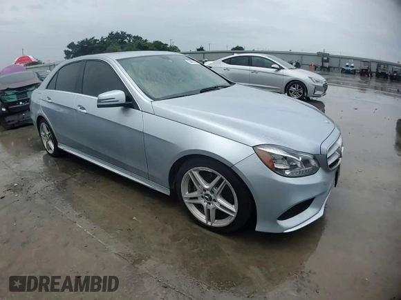 2014 Mercedes-Benz E 350 Sport z VIN WDDHF5KBXEA815374, wystawiony jako Copart lot #58481465 z przebiegiem 227 360 mil mil oraz Szkoda całkowita • Salvage title. Historia ofert i sprzedaży dostępna na DreamBid. Obrazek 13.