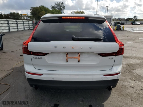 2021 Volvo XC60 Momentum with VIN YV4102DK0M1783376, listed as a Copart auction lot 45535575 with 47,640 mi miles and Non Repairable. Bid and sale history available at carsss.com. Image 6.