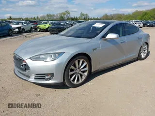 2012 Tesla Model S Performance with VIN 5YJSA1DP3CFP01348, listed as a IAAI auction lot 42185490 with 181,217 mi miles and . Bid and sale history available at DreamBid. Image 2.