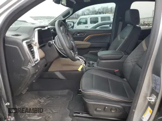 2023 GMC Canyon 4WD Denali with VIN 1GTP6FEK2P1176773, listed as a Copart auction lot 46045715 with 9,711 mi miles and Salvage Title. Bid and sale history available at carsss.com. Image 7.
