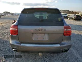 2010 Porsche Cayenne z VIN WP1AA2AP6ALA06294, wystawiony jako Copart lot #81349684 z przebiegiem 142 992 mil mil oraz Szkody całkowita. Historia ofert i sprzedaży dostępna na DreamBid. Obrazek 6.