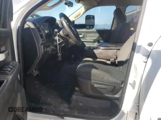 2019 Ram 3500 Tradesman with VIN 3C63RRGL7KG688141, listed as a Copart auction lot 82096424 with 209,436 mi miles and Non Repairable. Bid and sale history available at carsss.com. Image 7.
