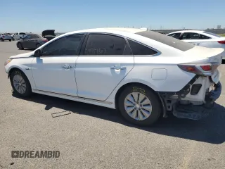 2016 Hyundai Sonata Hybrid SE with VIN KMHE24L14GA034518, listed as a Copart auction lot 59951803 with 0 mi miles. Bid and sale history available at carsss.com. Image 2.