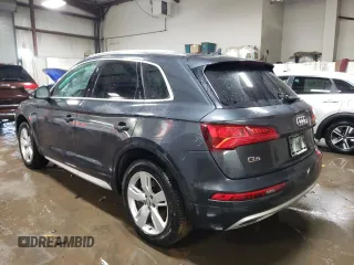 2019 Audi Q5 Premium with VIN WA1ANAFYXK2079977, listed as a Copart auction lot 46143885 with 41,468 mi miles and Salvage Title. Bid and sale history available at carsss.com. Image 2.
