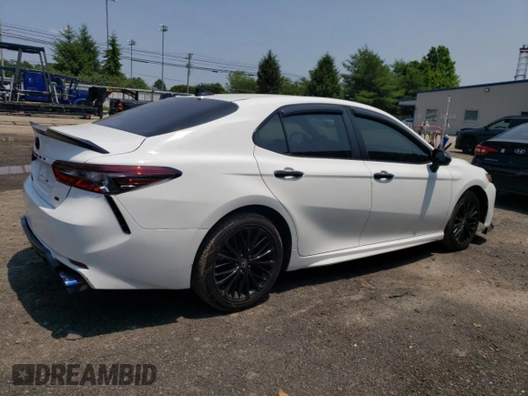 2020 Toyota Camry SE z VIN 4T1G11AKXLU390146, wystawiony jako Copart lot #60742385 z przebiegiem 52 798 mil mil oraz Czysty tytuł • Clean title. Historia ofert i sprzedaży dostępna na DreamBid. Obrazek 3.