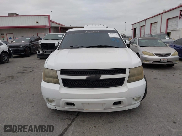 2007 Chevrolet Avalanche LTZ with VIN 3GNEC12J87G109246, listed as a IAAI auction lot 41989146 with 171,005 mi miles and . Bid and sale history available at DreamBid. Image 12.