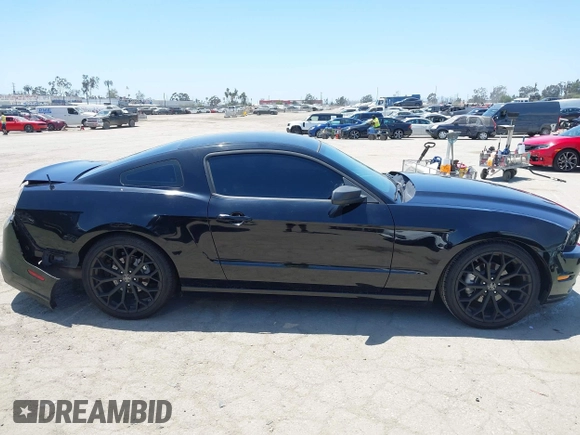 2014 Ford Mustang V6 with VIN 1ZVBP8AM7E5327555, listed as a IAAI auction lot 42316601 with 100,495 mi miles and . Bid and sale history available at DreamBid. Image 13.