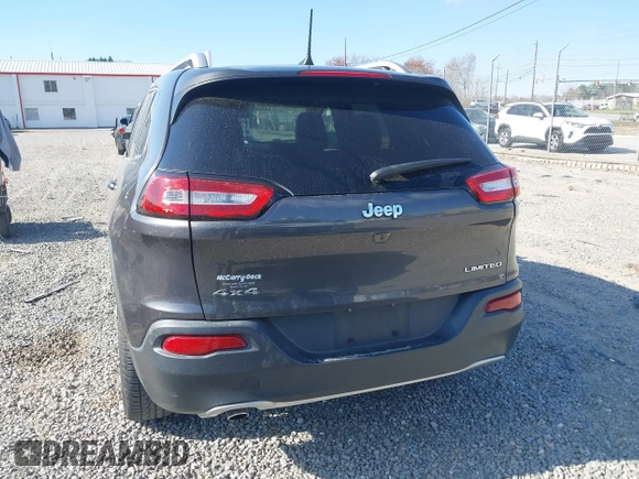 2016 Jeep Cherokee Limited with VIN 1C4PJMDB9GW321735, listed as a IAAI auction lot 41886999 with 62,604 mi miles. Bid and sale history available at carsss.com. Image 17.
