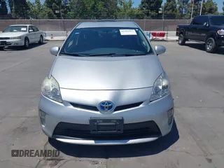 2015 Toyota Prius Four z VIN JTDKN3DU0F0415952, wystawiony jako IAAI lot #42402823 z przebiegiem 272 110 mil mil oraz . Historia ofert i sprzedaży dostępna na DreamBid. Obrazek 12.