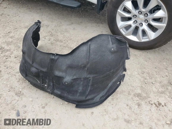 2024 Chevrolet Silverado 1500 Custom with VIN 3GCPDBEK0RG205397, listed as a Copart auction lot 47417315 with 750 mi miles and Salvage Title. Bid and sale history available at DreamBid. Image 12.