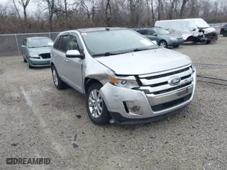2011 Ford Edge SEL with VIN 2FMDK4JC1BBA91014, listed as a IAAI auction lot 41833499 with 200,150 mi miles. Bid and sale history available at carsss.com. Image 1.